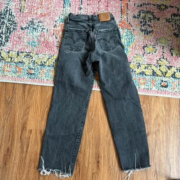 Levi's Women's Straight Leg Jeans - Dark Gray - Picture 2 of 6